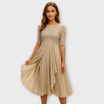 Martyna – Vestido Largo con Espalda Abierta y Estilo Natural