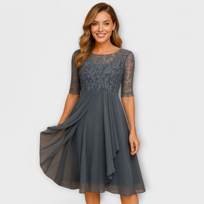 Martyna – Vestido Largo con Espalda Abierta y Estilo Natural