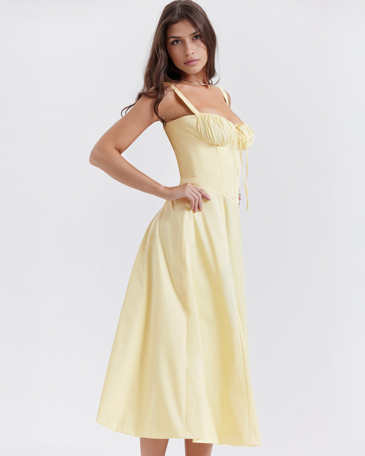 Aurora – Vestido Mini con Encanto Moderno
