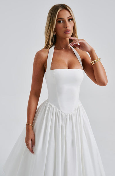 Cressida – Vestido Midi con Elegancia Natural